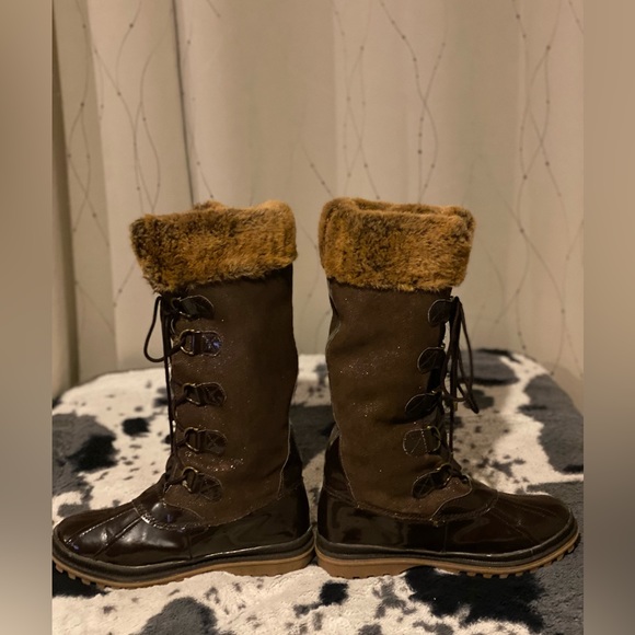 Khombu Brown Waterproof Boots - Picture 4 of 9